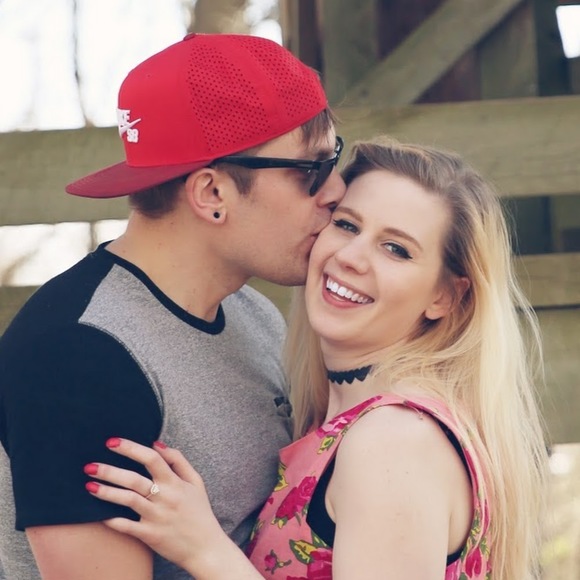 Meet your Posher, Jonny - Picture 1 of 1